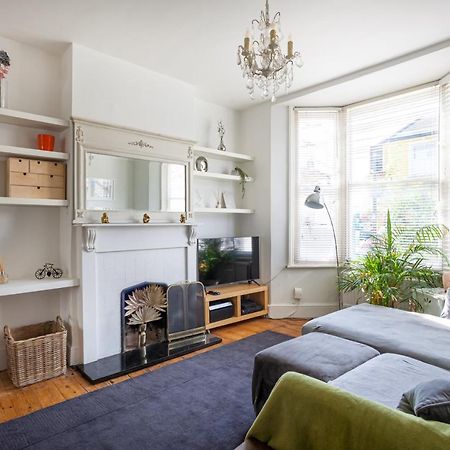 King Bd, Spacious 4Bd Victorian In Hove, 5 Mins From Beach! Villa ภายนอก รูปภาพ